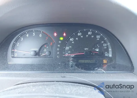 2002 Toyota Camry Le из США, поврежденный, VIN 4T1BE32K52U506649